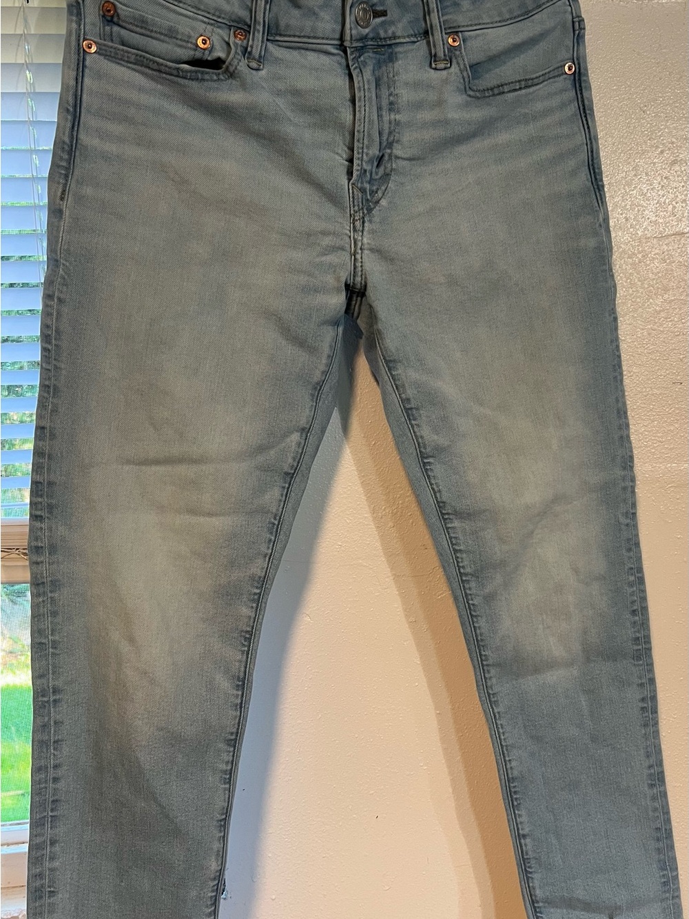 American Eagle Outfitters Light Wash Women's Skinny Jeans 30x30